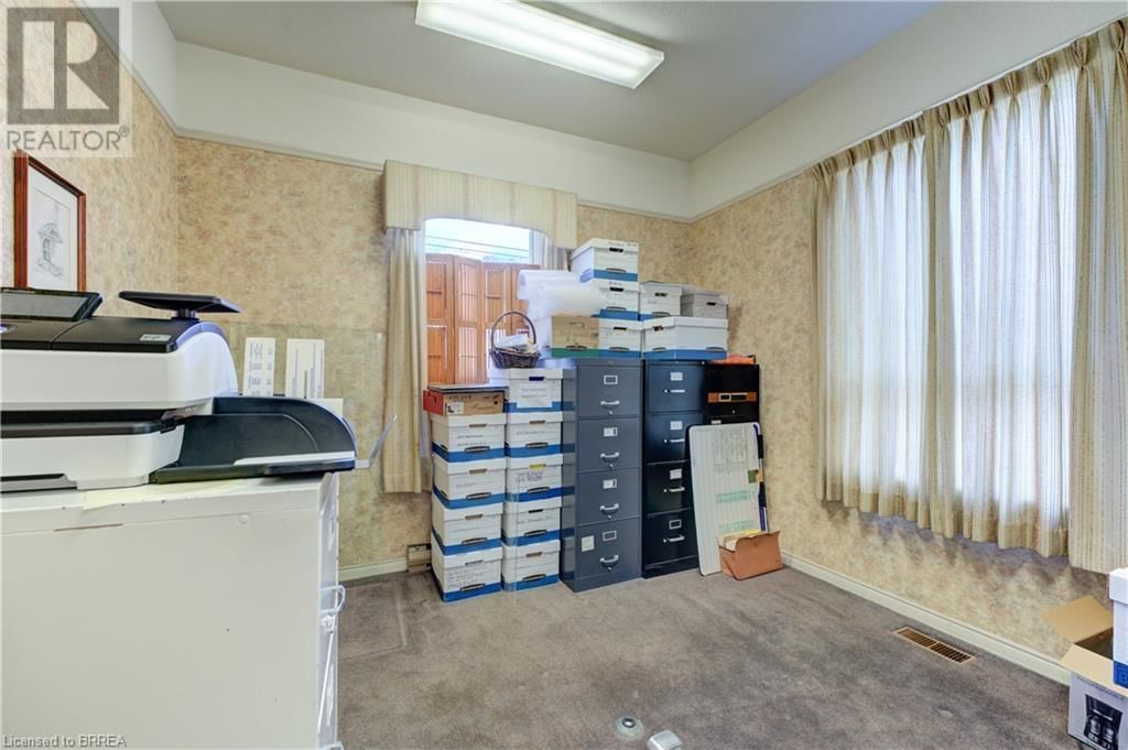 75 CHATHAM STREET Image 11