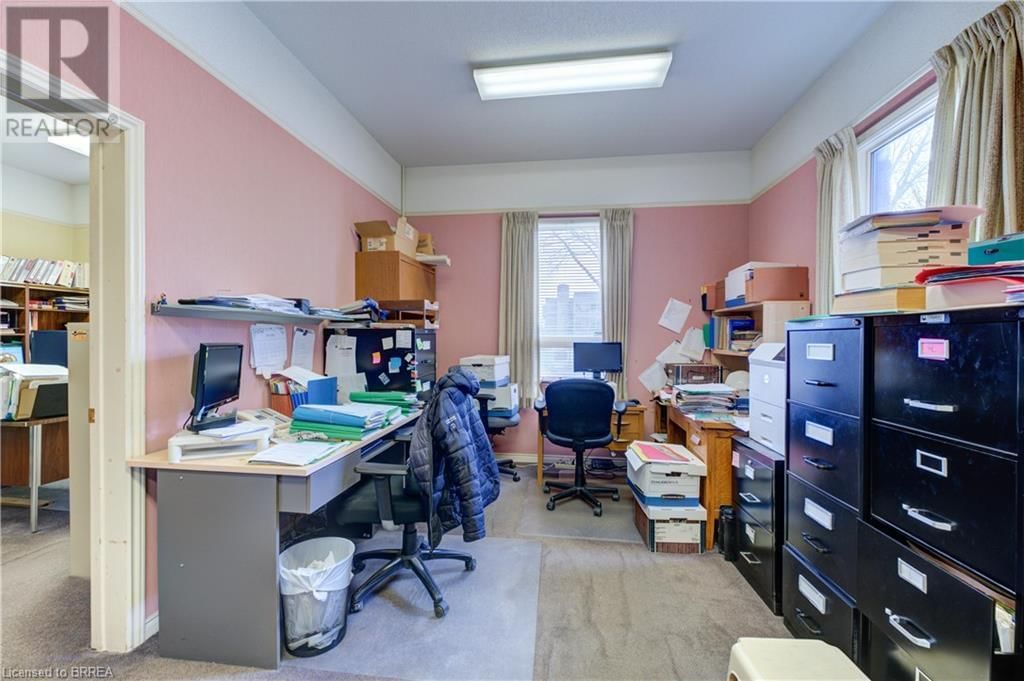 75 CHATHAM STREET Image 17