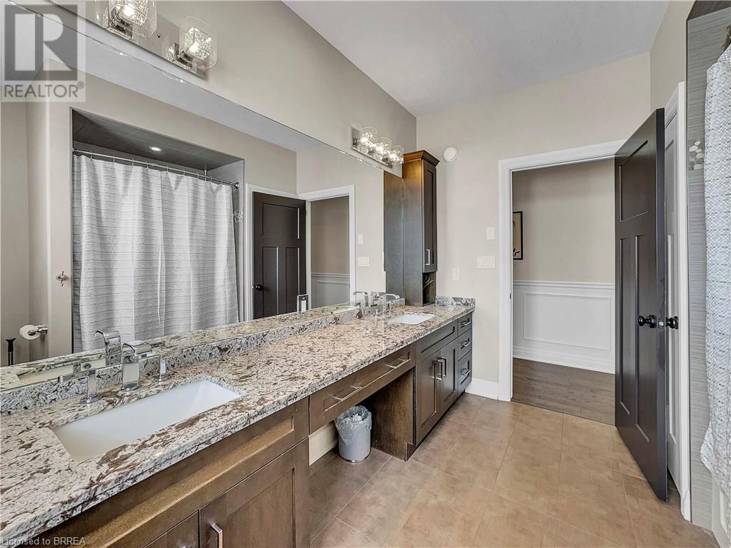 16 WESTLAKE BOULEVARD Image 32