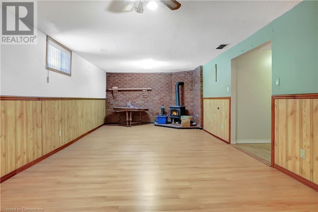 562 CHAMPLAIN BOULEVARD Image 23