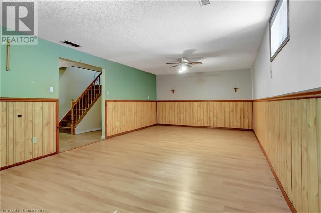 562 CHAMPLAIN BOULEVARD Image 25