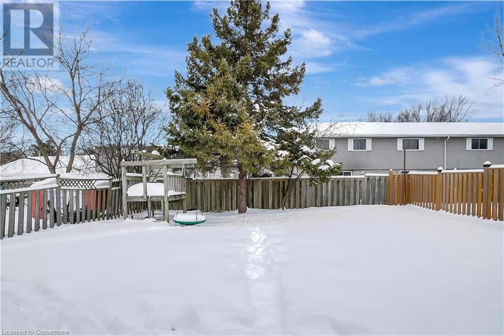 562 CHAMPLAIN BOULEVARD Image 27