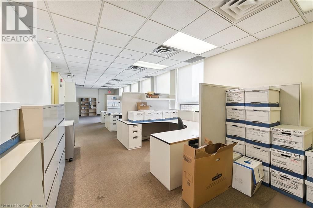 1 - 1141 KING ROAD Image 10