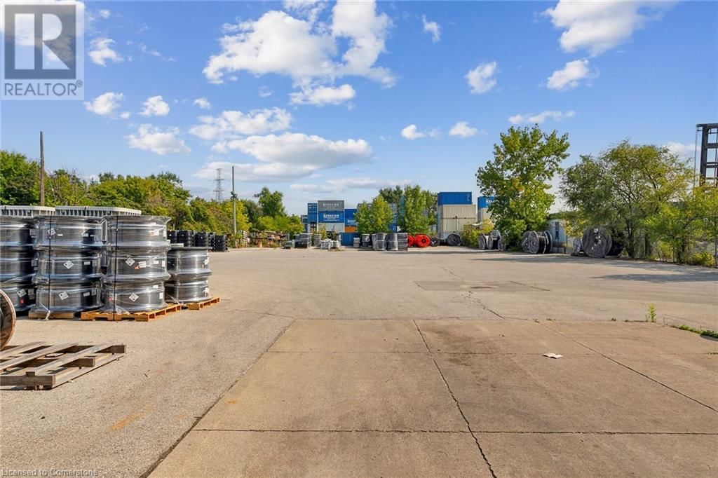 1 - 1141 KING ROAD Image 39
