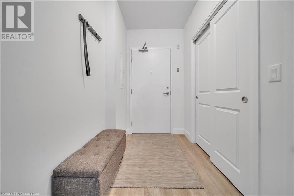 410 - 1 REDFERN AVENUE Image 20