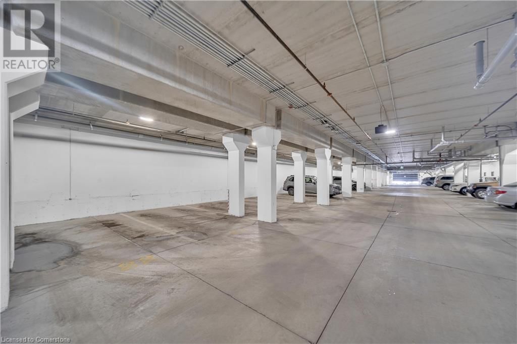 410 - 1 REDFERN AVENUE Image 39