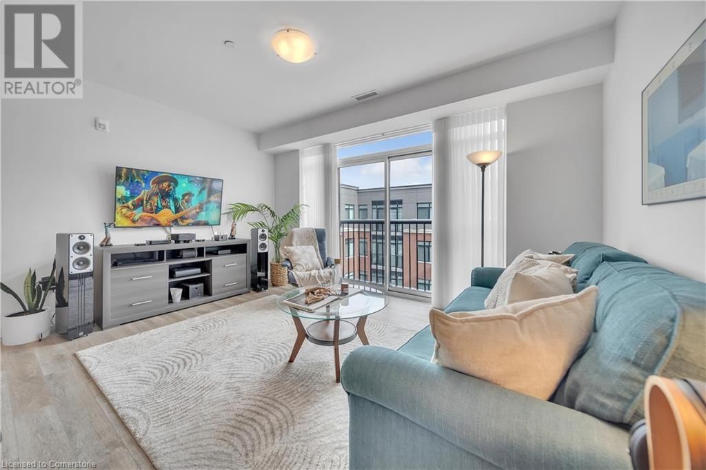 410 - 1 REDFERN AVENUE Image 9