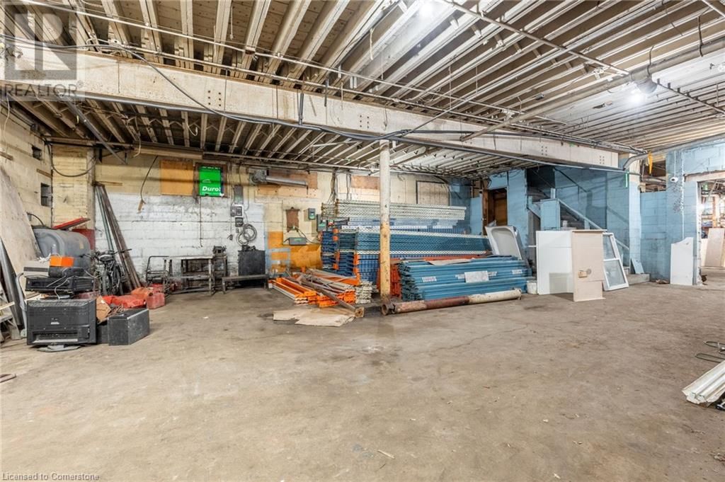 24 CLARK AVENUE Image 13