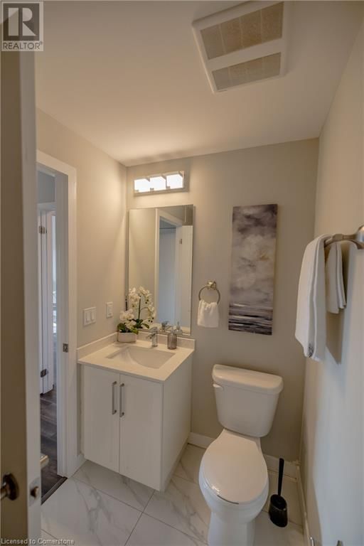 902 - 15 QUEEN STREET SOUTH Image 37