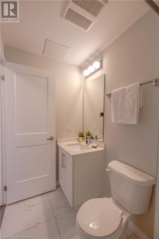 902 - 15 QUEEN STREET SOUTH Image 39