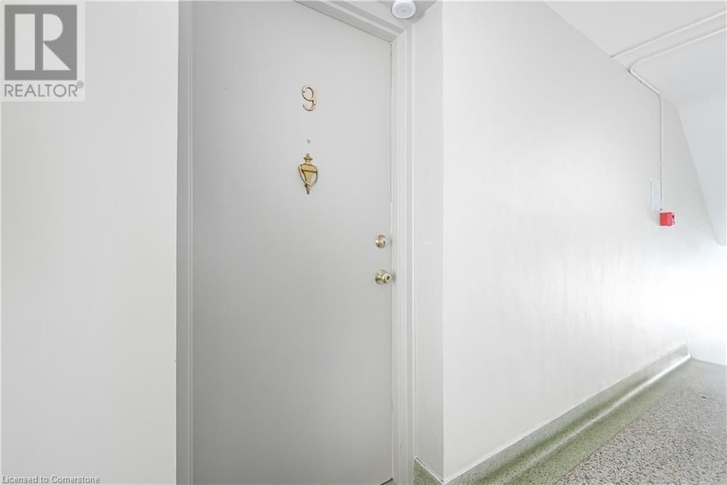 9 - 2422 NEW STREET Image 5
