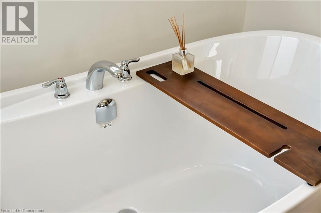 49 WILLSON DRIVE Image 32