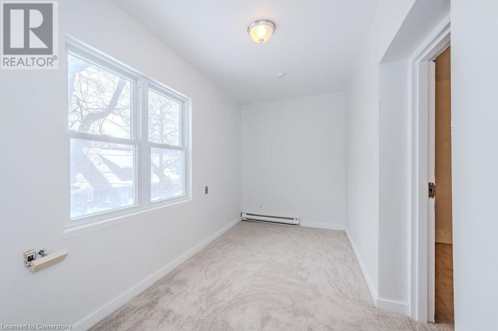 19 SCHNEIDER AVENUE Image 17