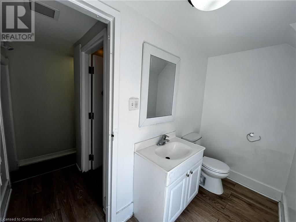 19 SCHNEIDER AVENUE Image 20