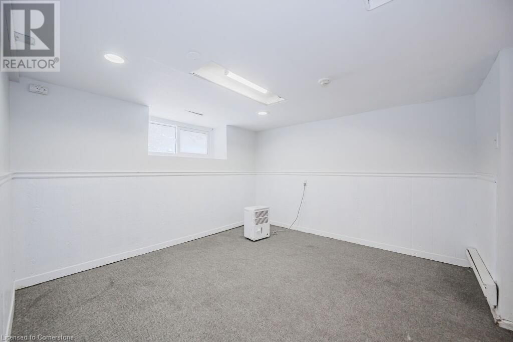 19 SCHNEIDER AVENUE Image 21