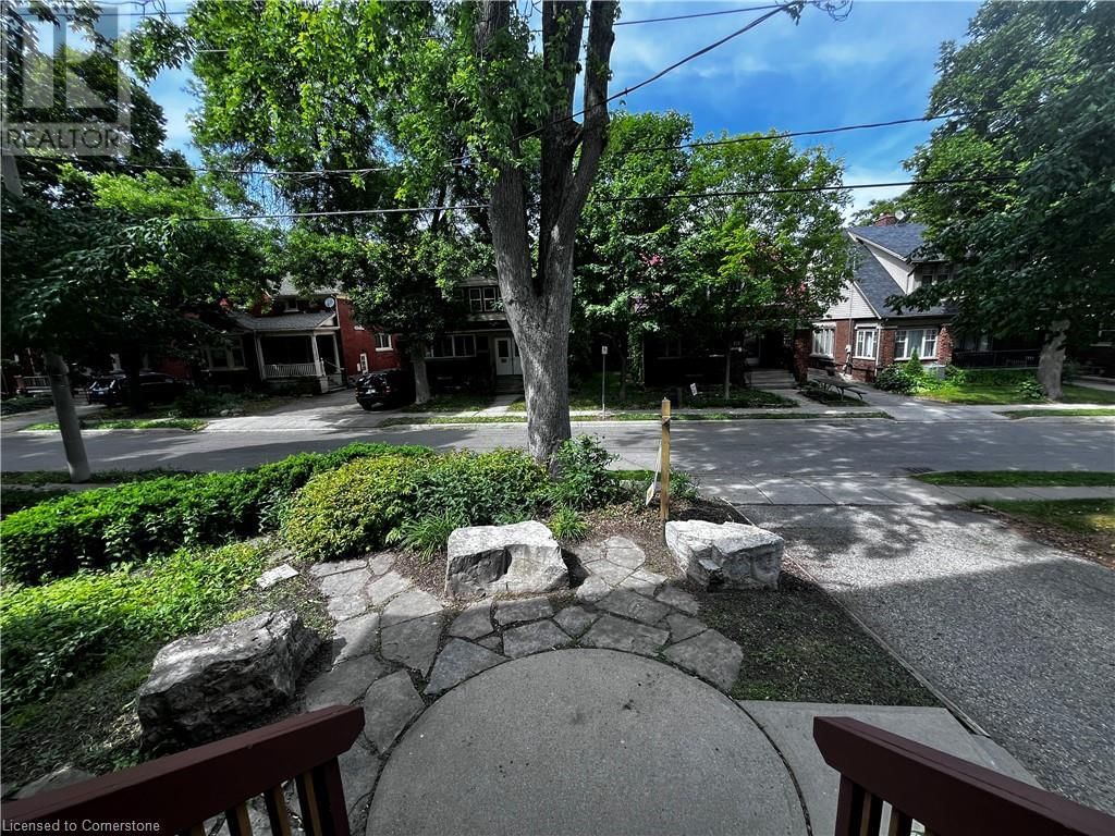 19 SCHNEIDER AVENUE Image 4