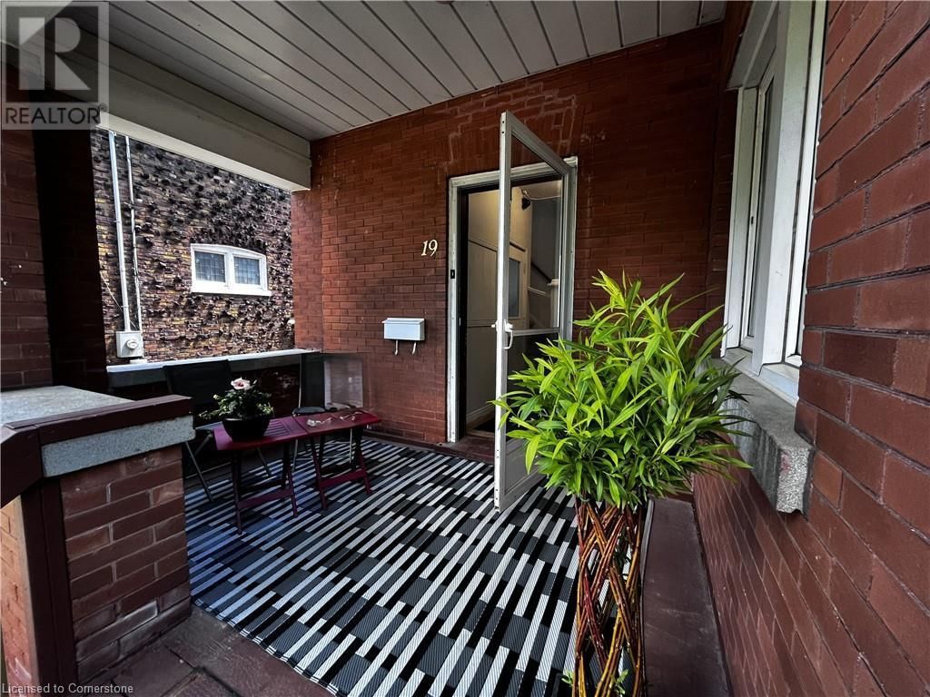 19 SCHNEIDER AVENUE Image 5