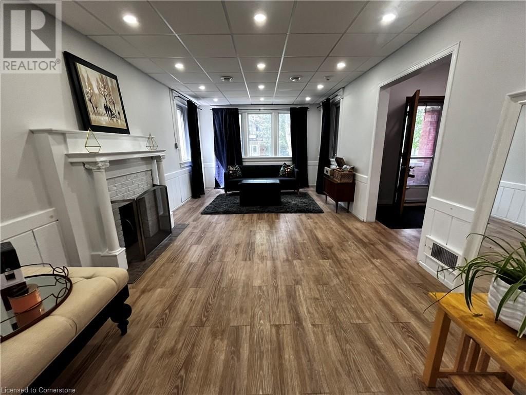 19 SCHNEIDER AVENUE Image 6