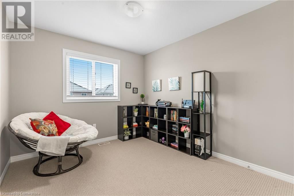 111 HERON STREET Image 23