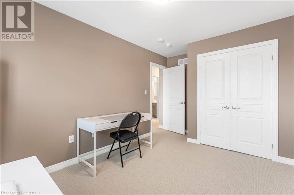 111 HERON STREET Image 26