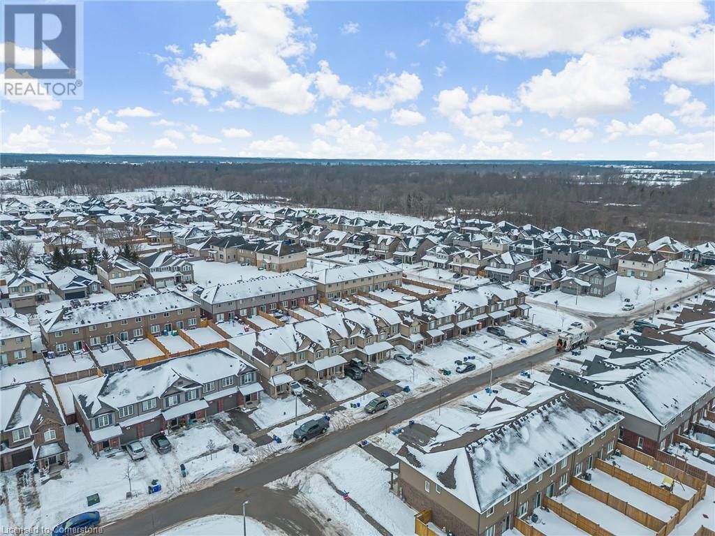 111 HERON STREET Image 40
