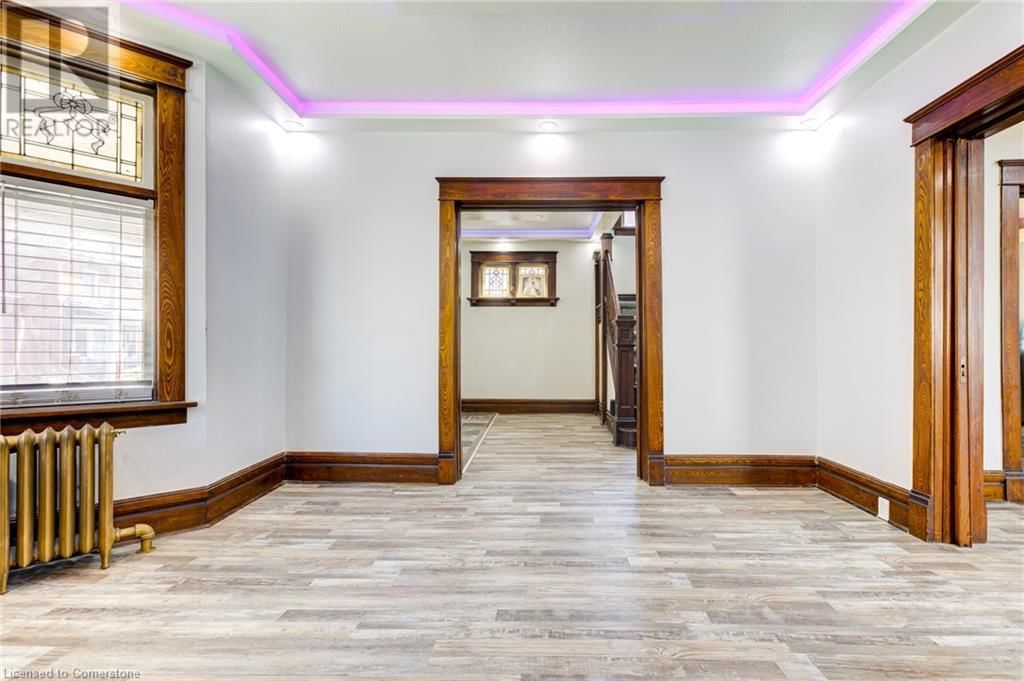 59 IRVIN STREET Image 11