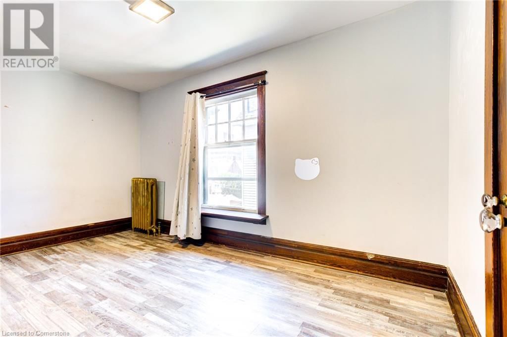 59 IRVIN STREET Image 34