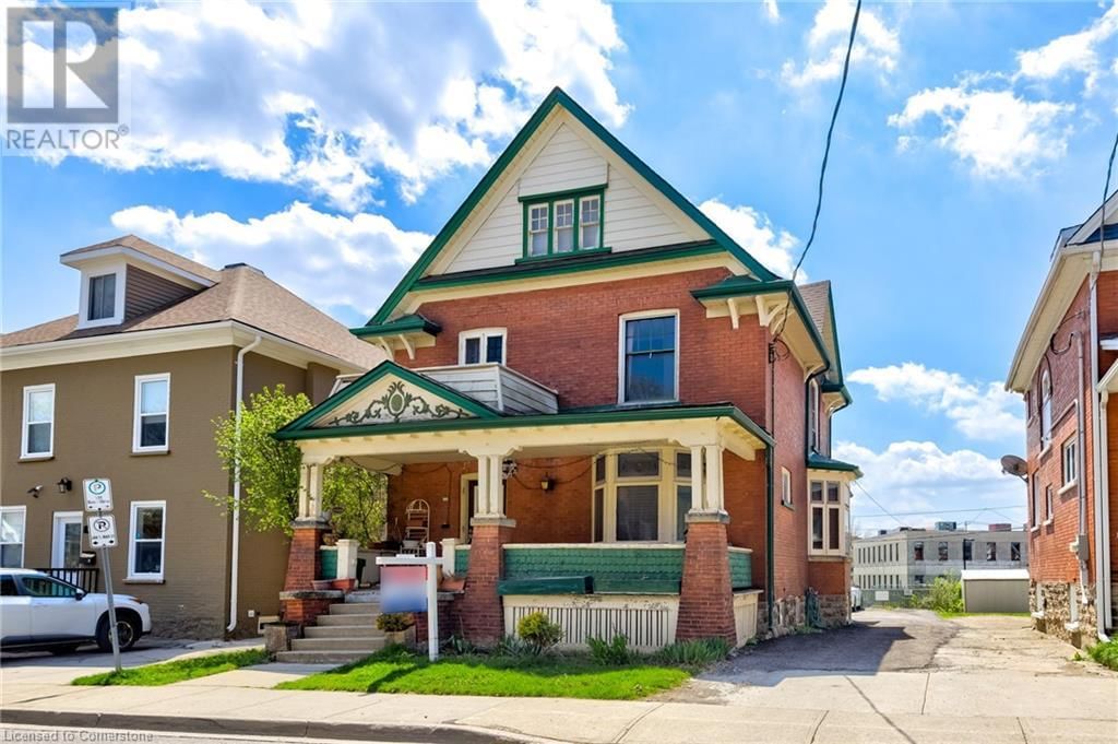 59 IRVIN STREET Image 5