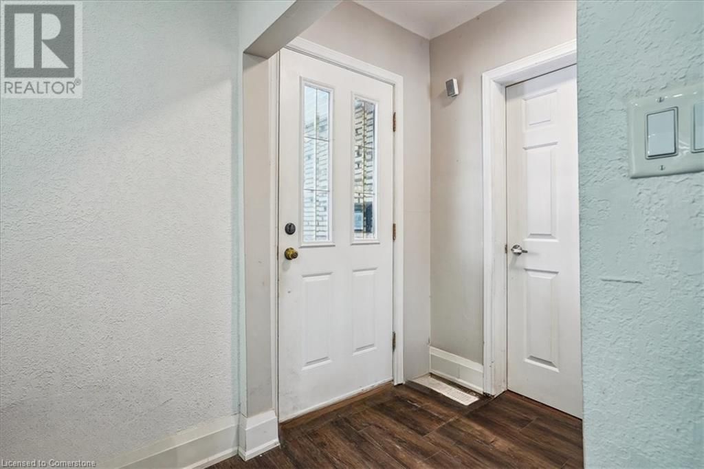 251 KING STREET EAST Image 3