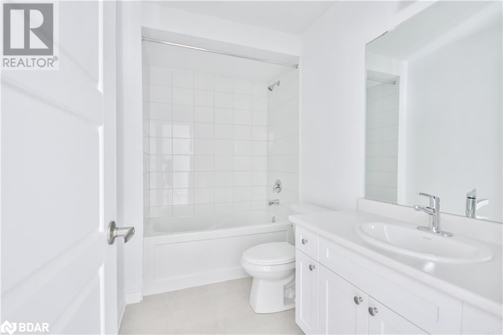 10 DYER CRESCENT Image 17