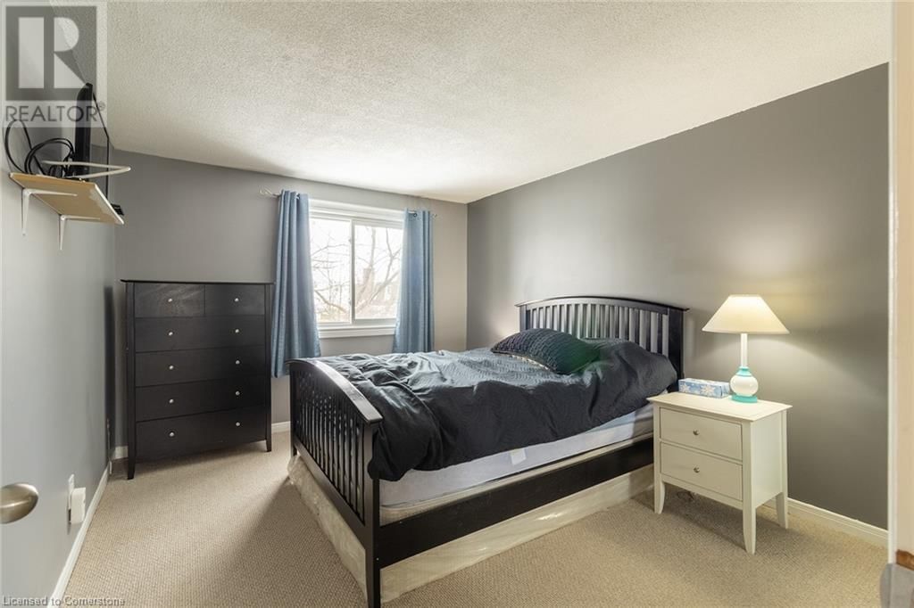 58 ROMY CRESCENT Image 15