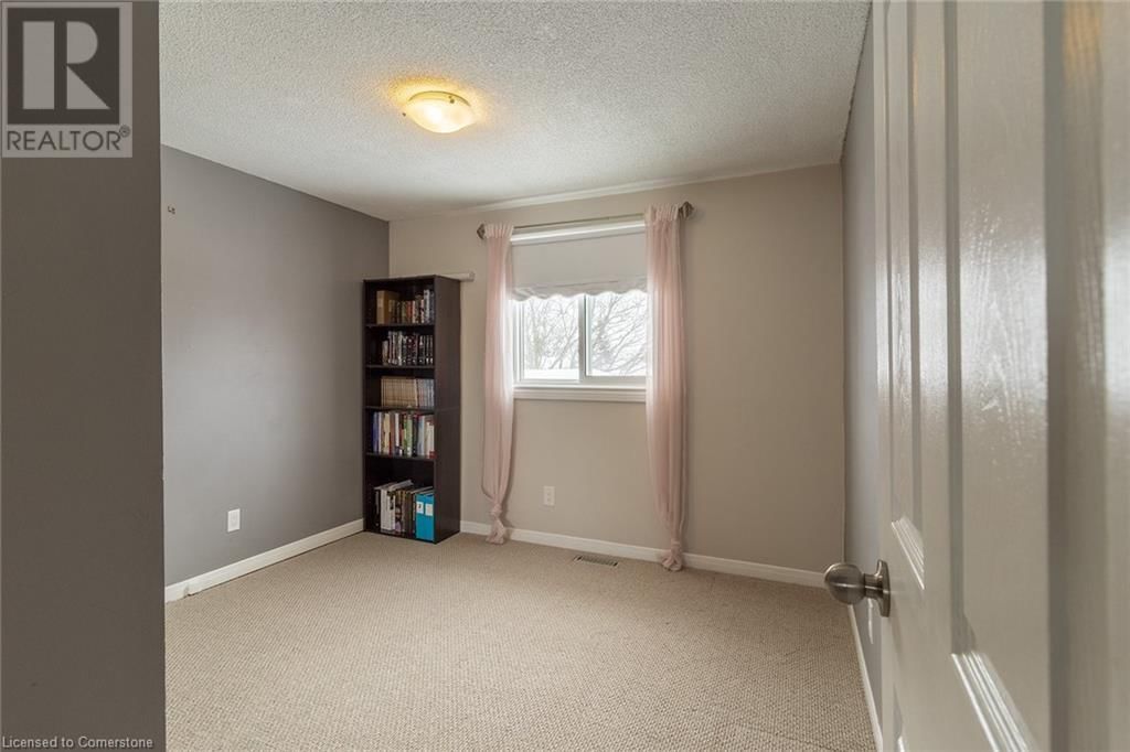 58 ROMY CRESCENT Image 18