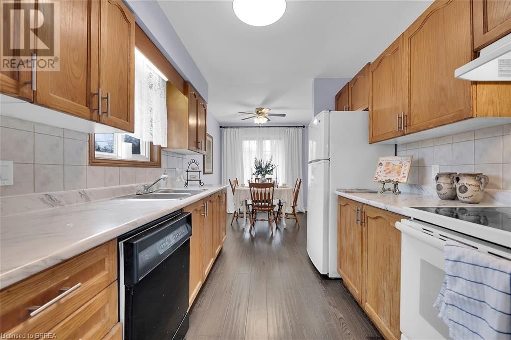 62 ST JAMES STREET SOUTH Image 12