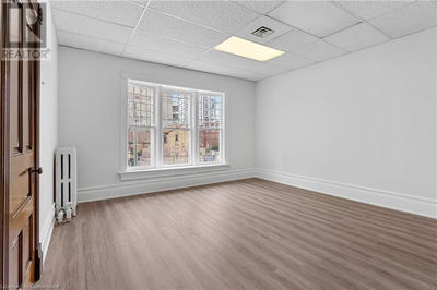Commercial for Rent in Ontario