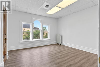 Commercial for Rent in Ontario
