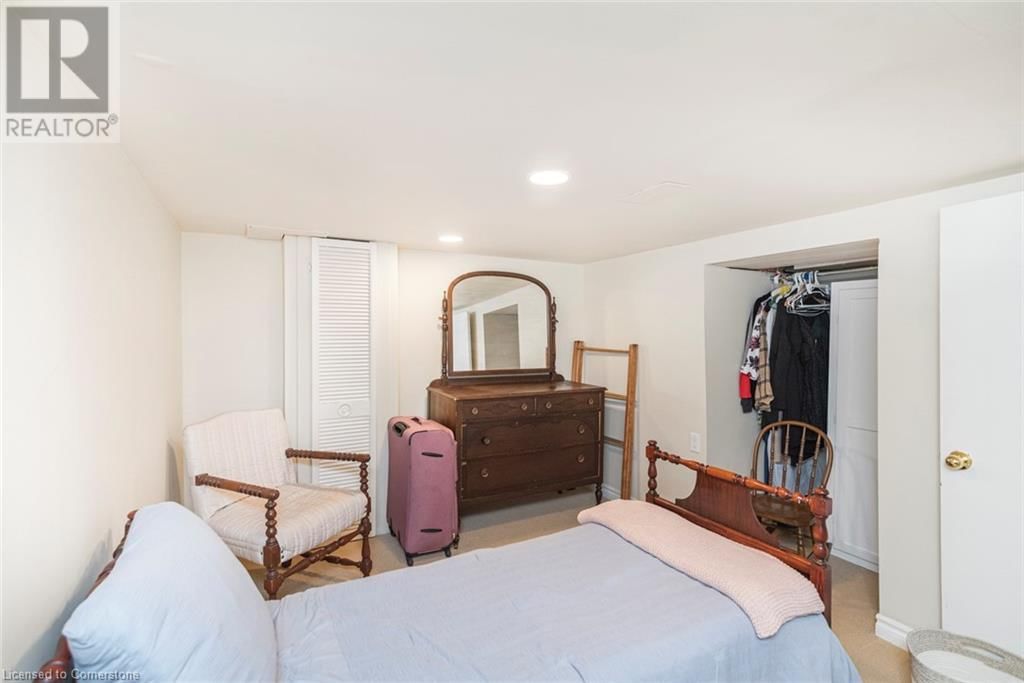11 JUNKIN STREET Image 29