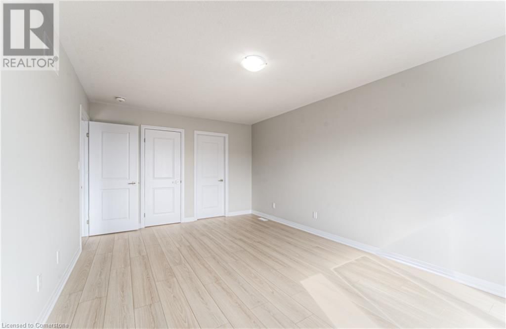 17 WELLNESS AVENUE Image 25