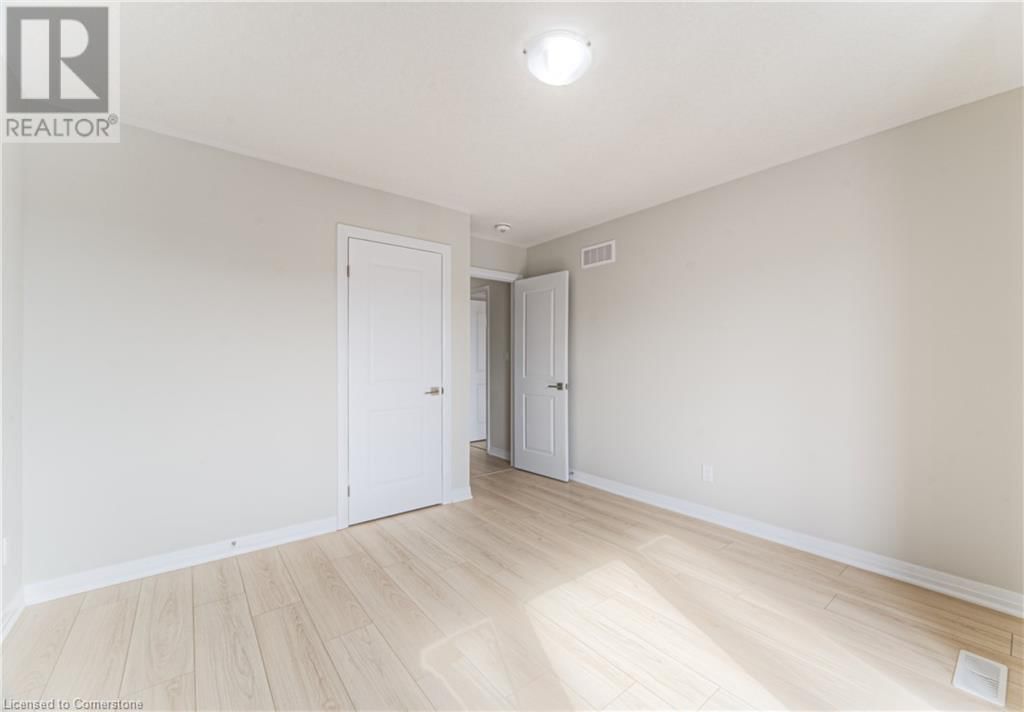 17 WELLNESS AVENUE Image 28