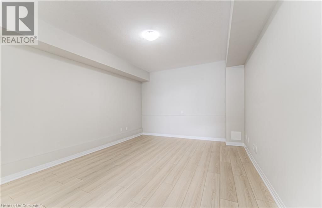 17 WELLNESS AVENUE Image 36