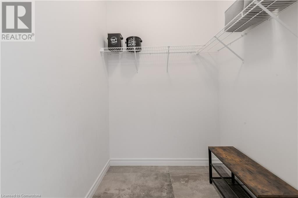 48 MACALISTER BOULEVARD Image 22