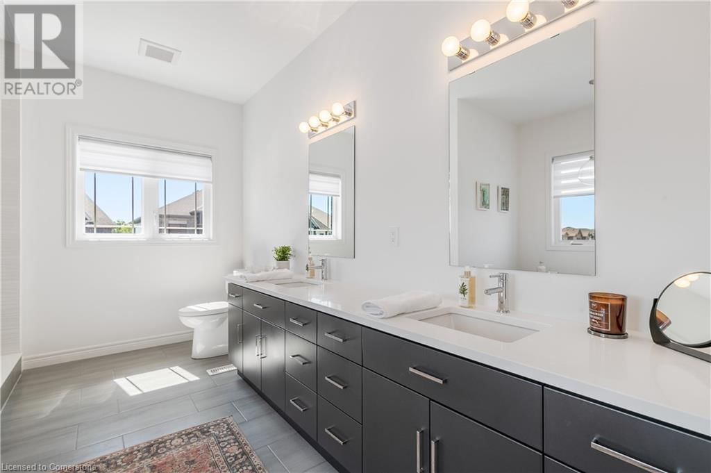 48 MACALISTER BOULEVARD Image 27