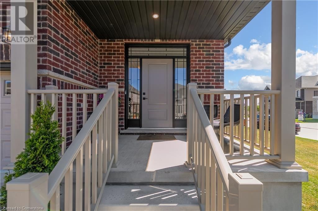 48 MACALISTER BOULEVARD Image 3