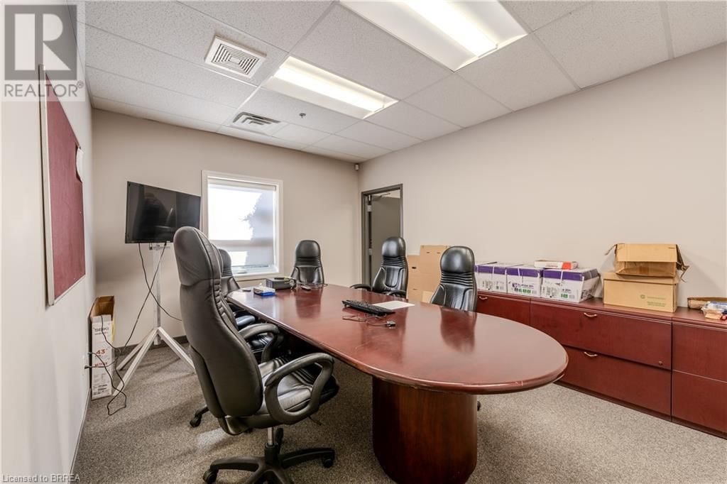 2 - 490 ELGIN STREET Image 10