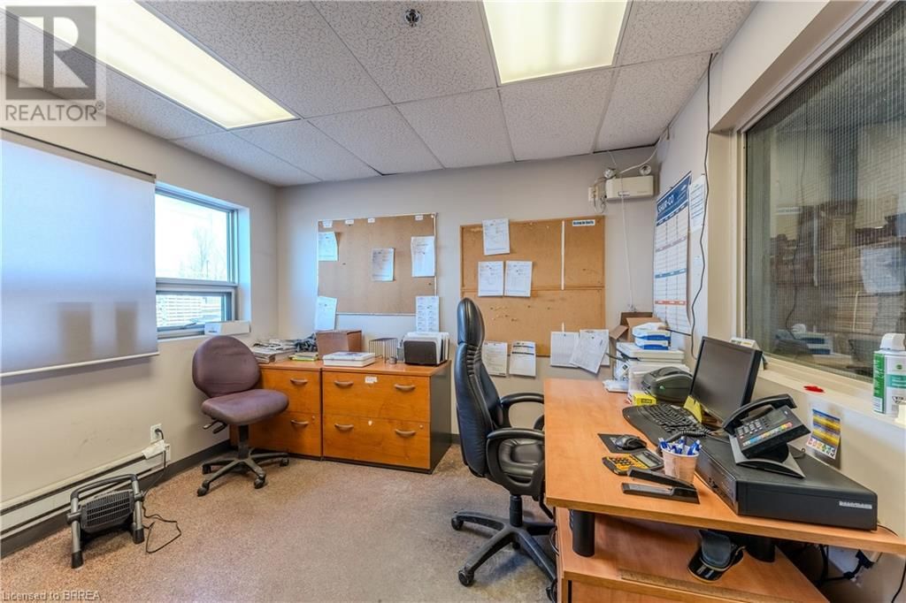 2 - 490 ELGIN STREET Image 27
