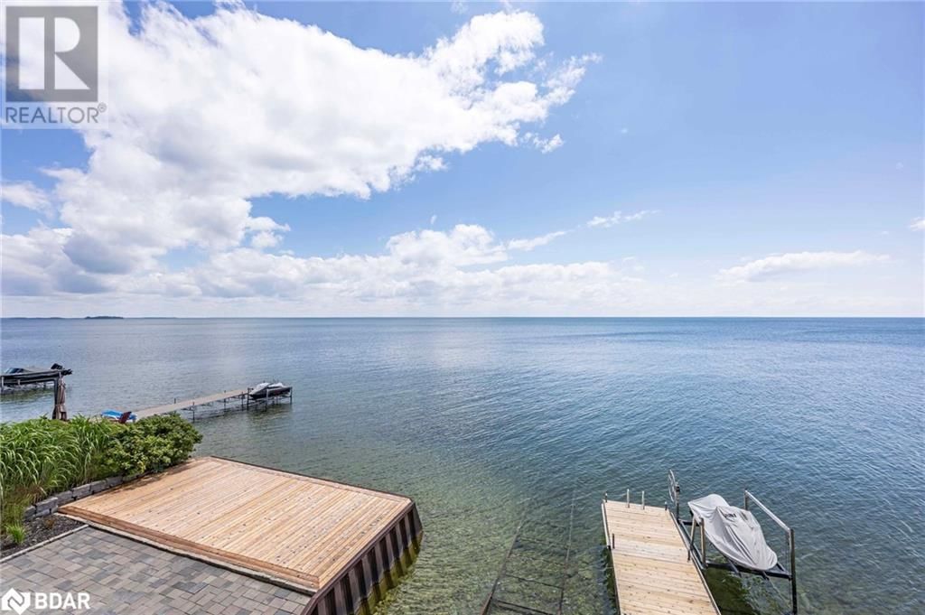 1125 WOODLAND DRIVE Image 3