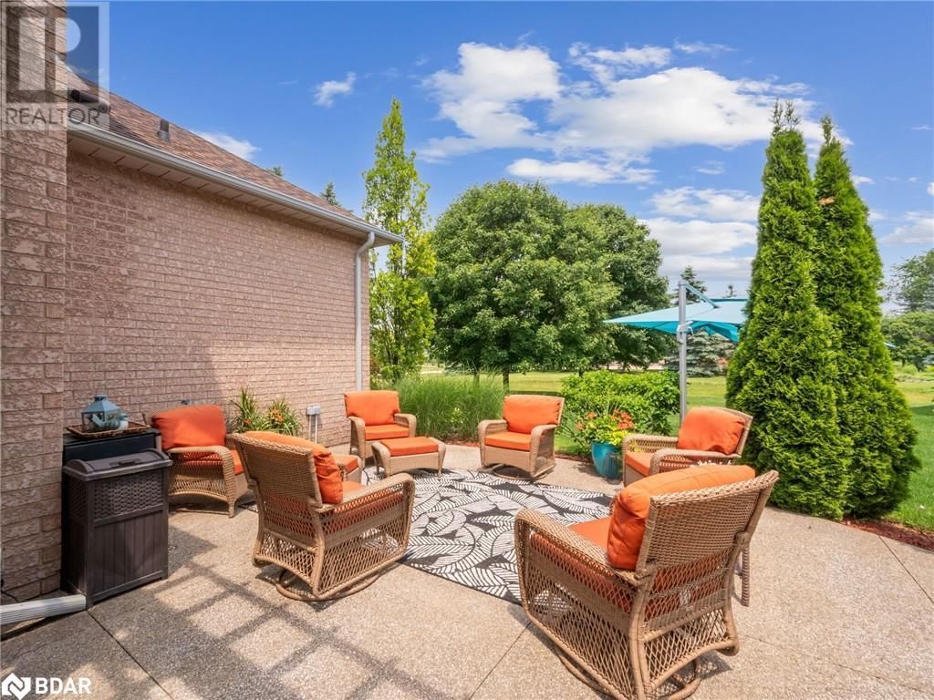 10 FOREST RIDGE CRESCENT Image 34