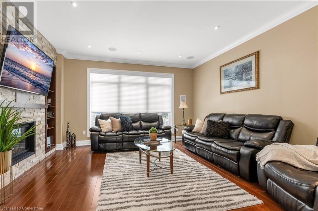 1705 UPPER WELLINGTON STREET Image 11
