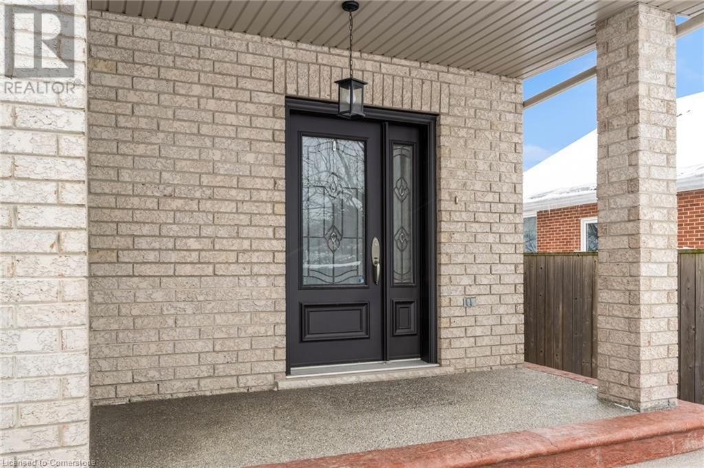 1705 UPPER WELLINGTON STREET Image 2