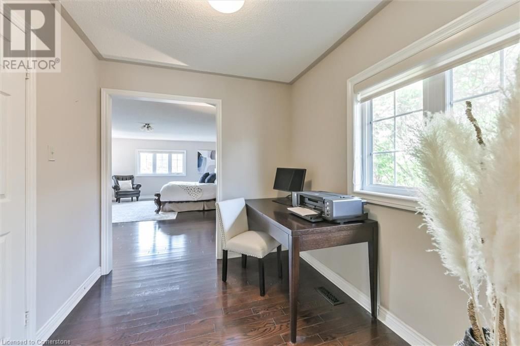 3588 THORPEDALE COURT Image 23