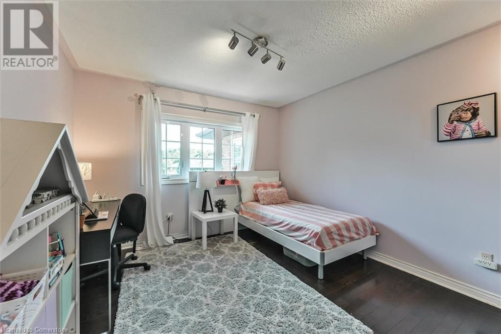 3588 THORPEDALE COURT Image 31